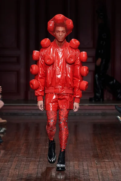 Look 4